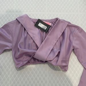 Pretty little thing blouse too long sleeve